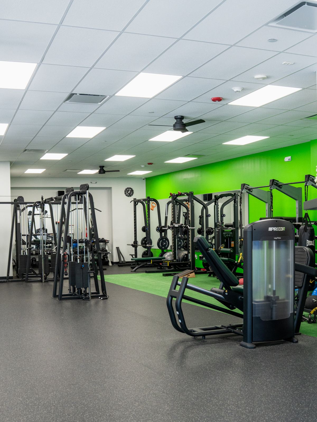 Private medical fitness studio in Mount Sinai, NY, Redefine Fitness