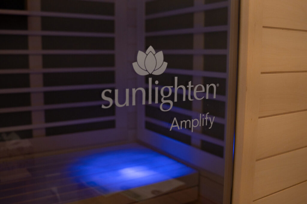 Sunlighten infrared sauna room at Redefine Fitness Mount Sinai